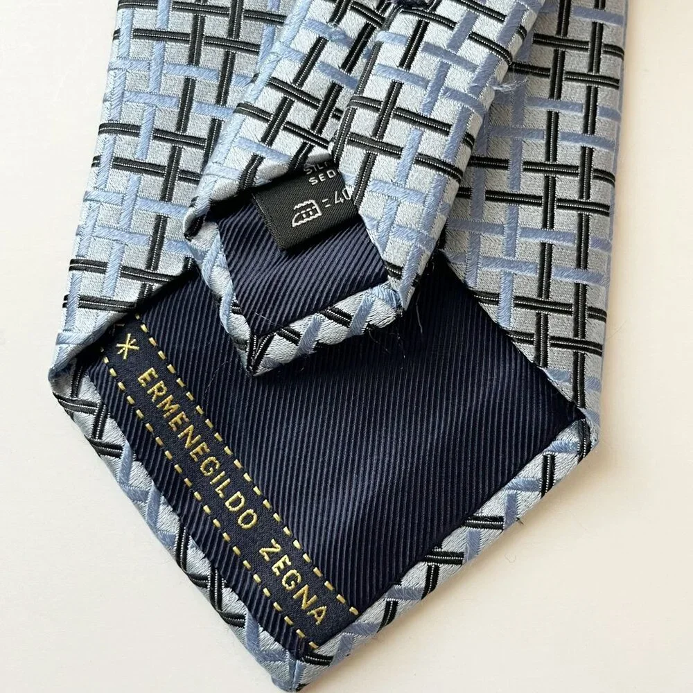 Ermenegildo Zegna Blue Jacquard Geometric Grid Plaid‎ Tie Silk